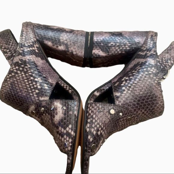 TopShop Brown Embellished Snakeskin Print Block Heel Sandals Size 38 - Picture 8 of 14